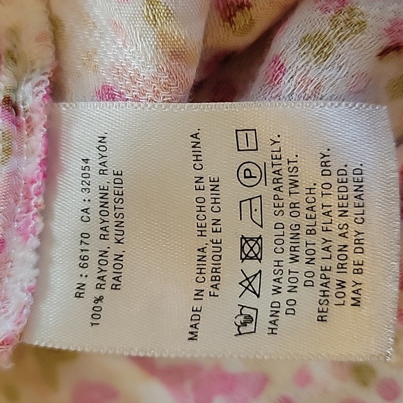 Anthropologie Maeve Bretta Gathered Top - Picture 7 of 8